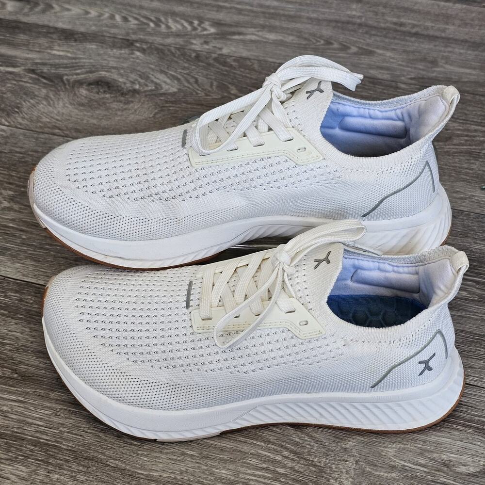 B10 Flux Adapt Runner Women's Size 7 Mens 5.5 Running Athletic Barefoot Knit